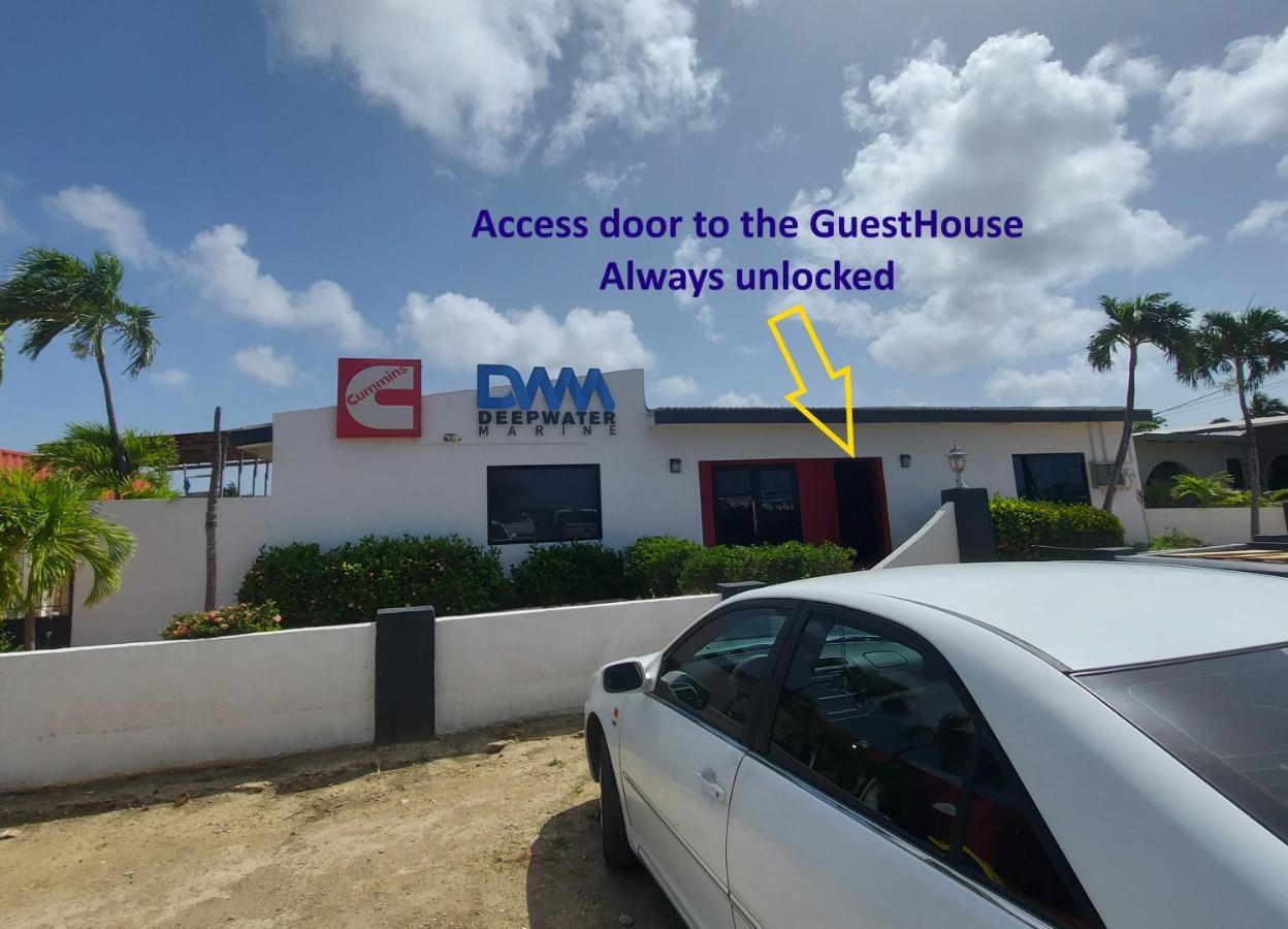 Varadero Marina Airport Guests Rooms โอรันเยสตัด ภายนอก รูปภาพ